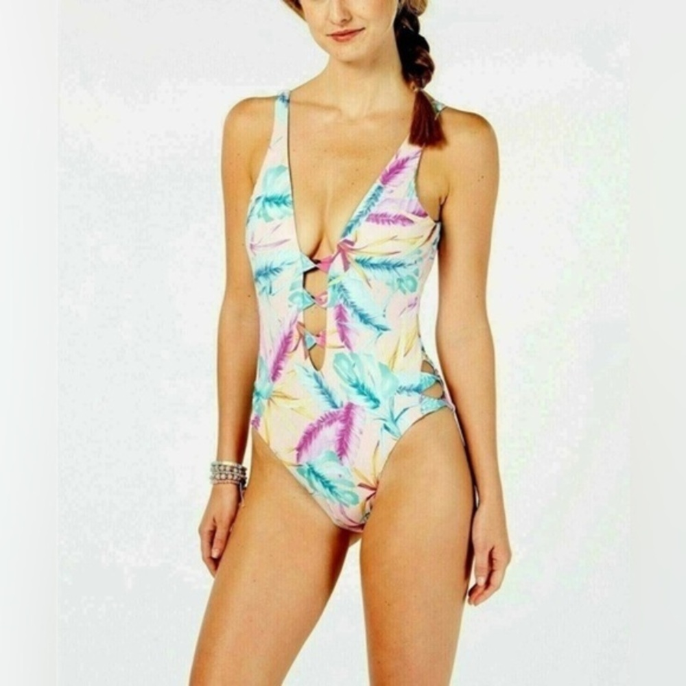 NWT Bar III Women's Copacabana Printed Twist-Front One-Piece Swimsuit Size Small